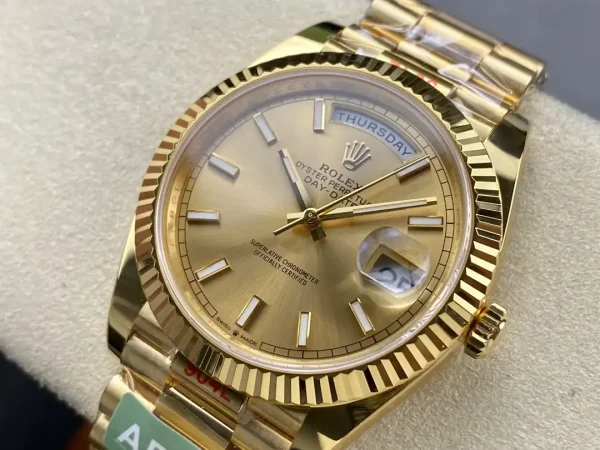 Superclone Rolex Day-Date II Replica 40mm Champagne Dial Luxury Automatic Watch for Men - Image 4