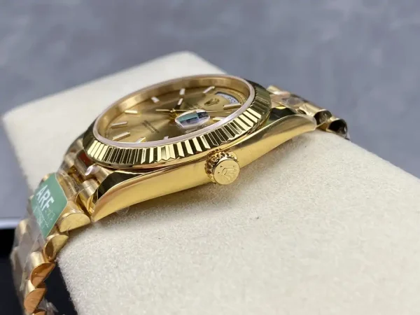 Superclone Rolex Day-Date II Replica 40mm Champagne Dial Luxury Automatic Watch for Men - Image 7