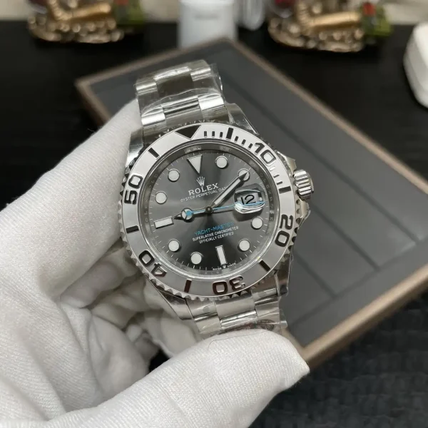 Rolex Yacht-Master Replica Superclone Rhodium Dial 126622 40mm Luxury Timepiece - Image 4