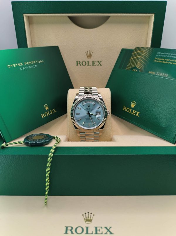 Rolex Day-Date Superclone 40 mm Ice Blue Dial Replica 228236 - Luxury High Quality Timepiece - Image 2