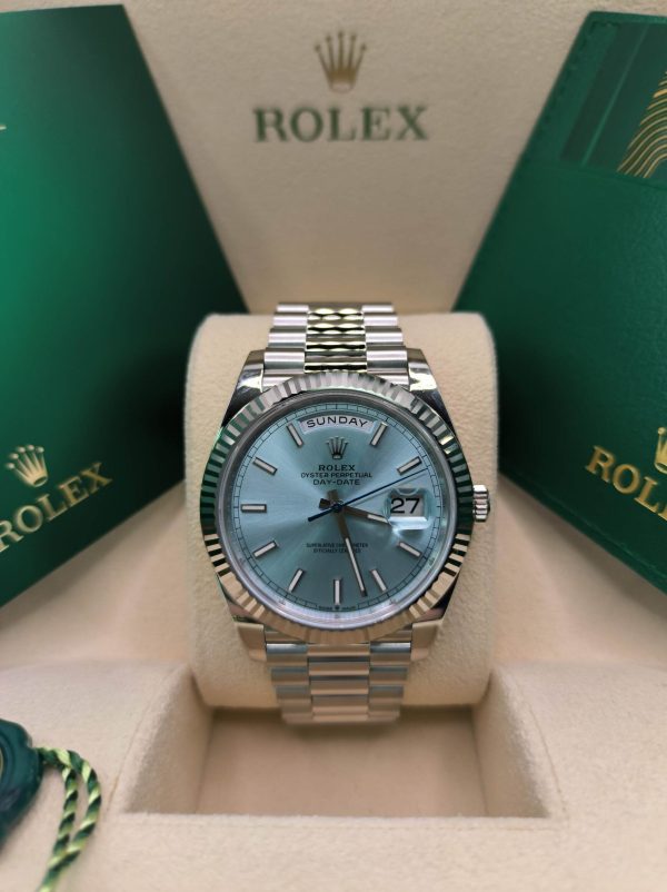 Rolex Day-Date Superclone 40 mm Ice Blue Dial Replica 228236 - Luxury High Quality Timepiece - Image 3