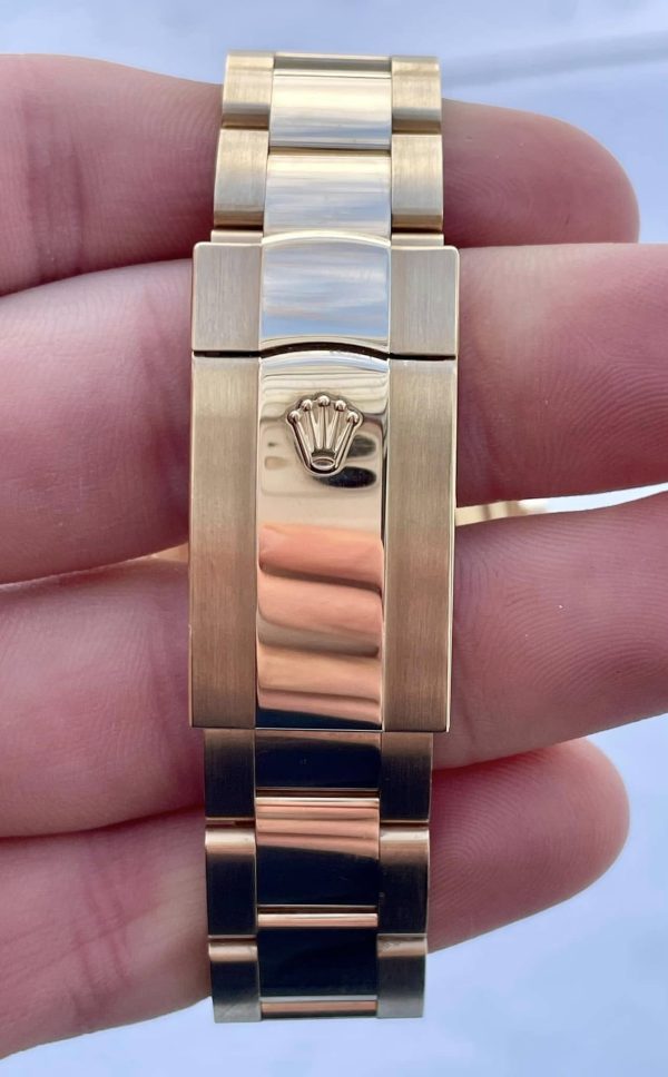 Rolex Sky-Dweller Superclone 42 mm Intense White Dial 336938 Replica Luxury Watch High Quality - Image 7