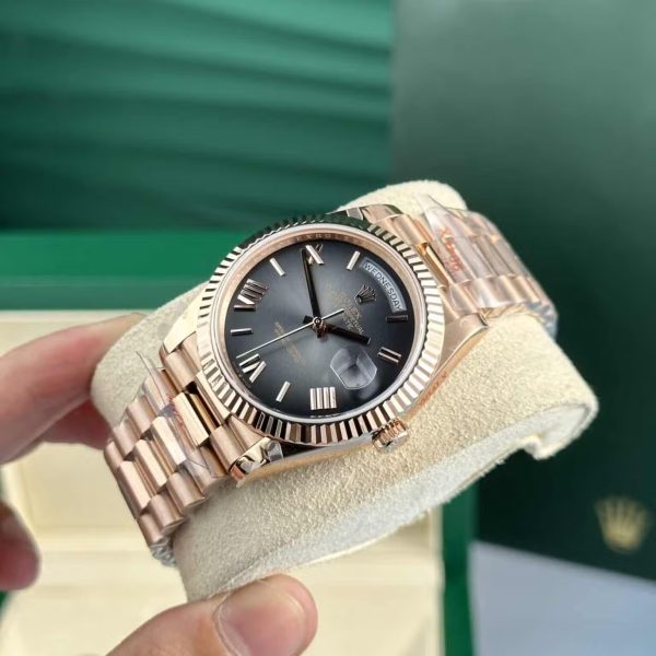 Rolex Day-Date Superclone Replica 40 mm Slate Ombre Dial 228235 | Luxury High-Quality Watch - Image 5