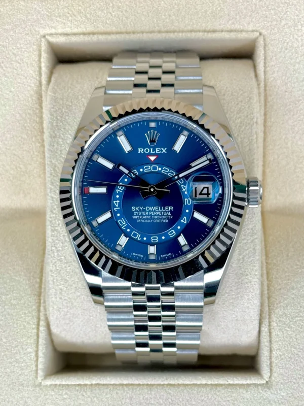 Superclone Rolex Sky-Dweller 42 mm Bright Blue Dial 336934 Jubilee Replica Luxury High Quality Watch - Image 2