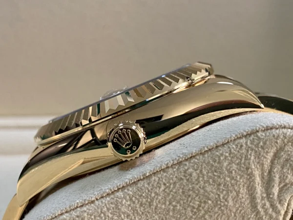 Rolex Sky-Dweller Superclone Replica 42 mm Champagne Dial High Quality Luxury Watch - Image 6