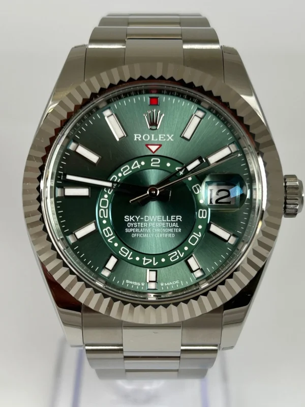 Superclone Rolex Sky-Dweller Mint Green Dial 42 mm Oyster Replica Luxury Watch - Image 2
