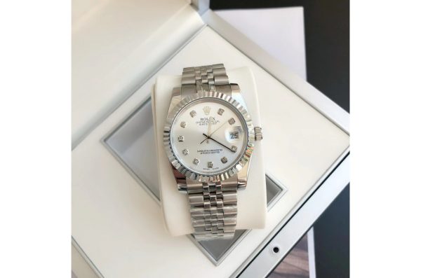 Rolex Datejust Replica 36/28mm Stainless Steel/Jubilee Silver/Diamond Luxury Watch - Image 4