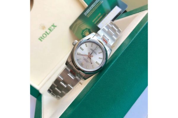 Rolex Oyster Perpetual 31/41mm Replica Stainless Steel/Silver Automatic Luxury Watch - Image 7