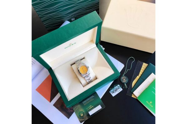 Rolex Replica Oyster Perpetual High Quality Automatic 31/41mm Stainless Steel Yellow Dial Luxury Watch - Image 4