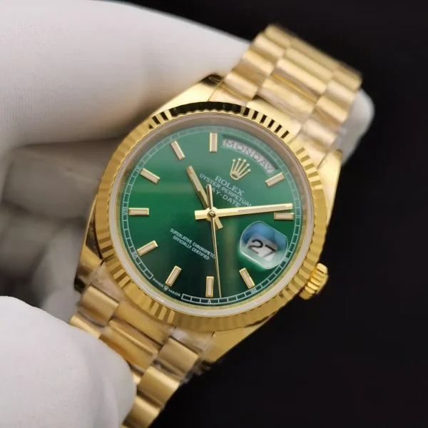 Rolex Day-Date II Replica 36mm Green Dial 128238 Luxury High-Quality Watch - Image 4