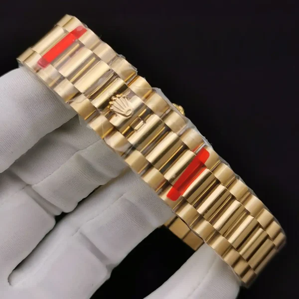 Rolex Day-Date II Replica 36mm Green Dial 128238 Luxury High-Quality Watch - Image 9