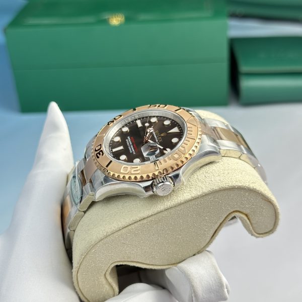 Rolex Yacht-Master Replica 126621 Chocolate Dial 40mm Luxury Watch - High Quality Timepiece - Image 3