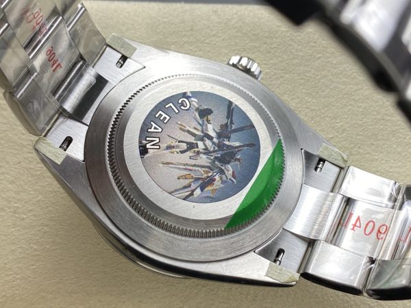 Superclone Rolex Explorer Replica 40 mm Black Dial 224270 | Luxury High-Quality Timepiece - Image 4