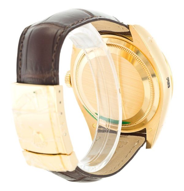 Rolex Sky-Dweller 42mm Gold Dial 326138 Luxury Replica Watch - High Quality Timepiece for Discerning Collectors - Image 2