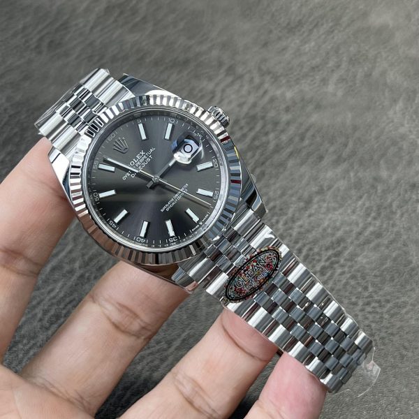 Rolex Datejust Replica 41mm Rhodium Dial 126334 Jubilee Luxury Watch High Quality - Image 3