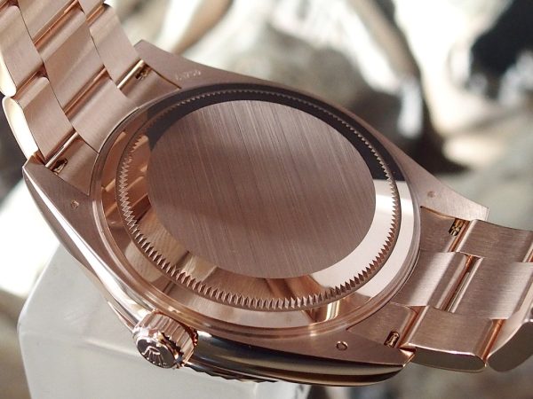 Rolex Superclone Sky-Dweller Luxury Replica 42 mm Chocolate Dial 336935 High Quality - Image 6