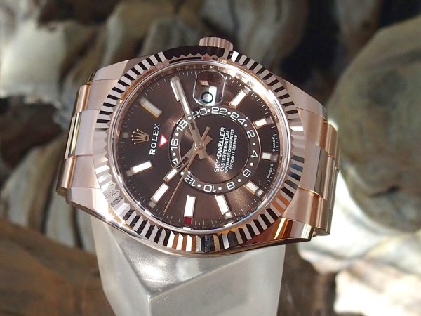 Rolex Superclone Sky-Dweller Luxury Replica 42 mm Chocolate Dial 336935 High Quality - Image 7