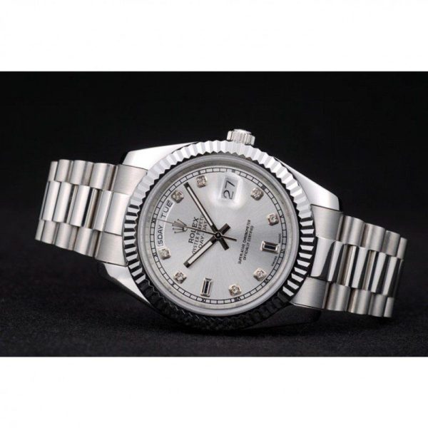 Superclone Rolex Day-Date 40mm Silver Dial Luxury Replica Watch - High Quality Timepiece - Image 5