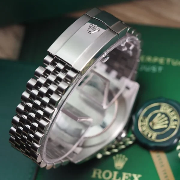 Rolex Datejust Replica 41mm Blue Dial 126334 Jubilee Luxury Watch - Image 7