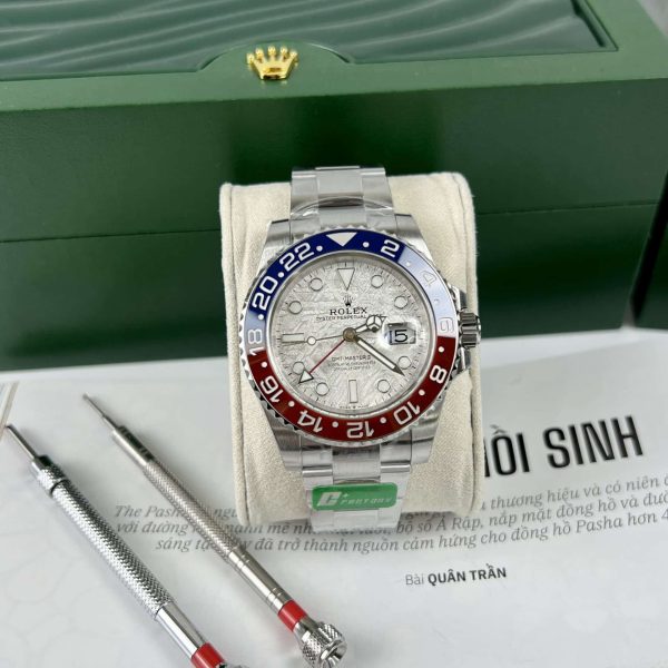 Superclone Rolex GMT-Master II Meteorite Dial 126719BLRO ??Superman?? Oyster Replica - Luxury High-Quality Timepiece with Distinctive Features - Image 2