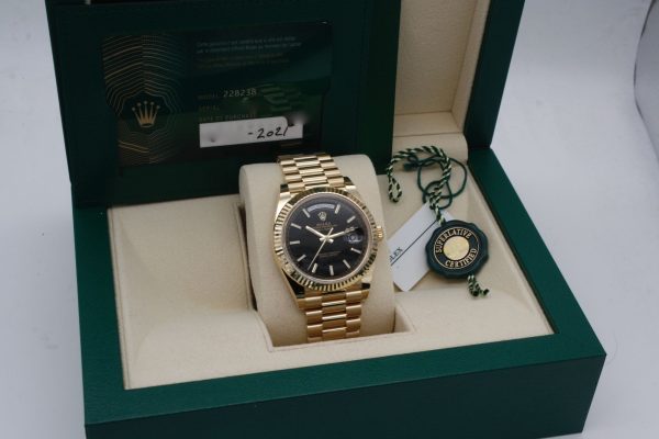 Rolex Day-Date Superclone Replica 40mm Black Dial 228238 Luxury Men's Watch - Image 10